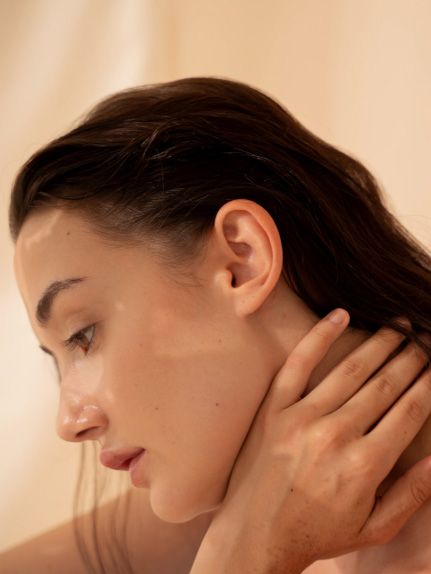 Hybrid  - Tanke Bräune und jugendliche Frische zugleich im Sonnenstudio Solarium Sunresidenz in Korbach und Frankenberg!